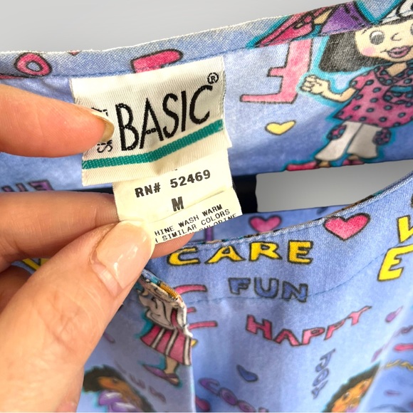 Lot/2 Scrub Jackets - Picture 6 of 8